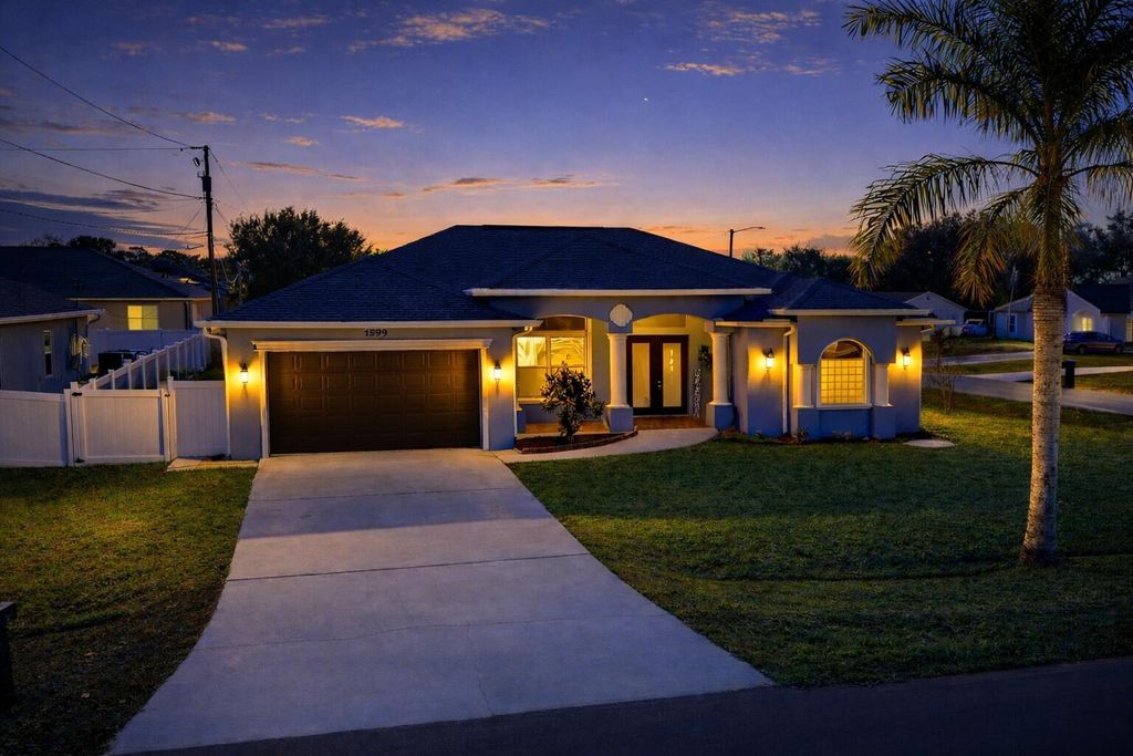 1999 SW Gourmet Street SW, Port St. Lucie, FL 34953