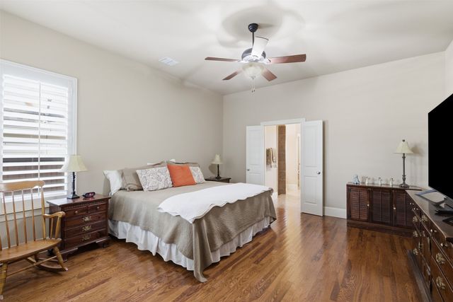 5016 Dickens Lane, Carrollton, TX 75010