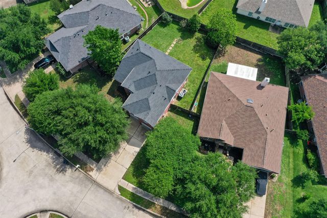 24042 Lestergate Drive, Spring, TX 77373