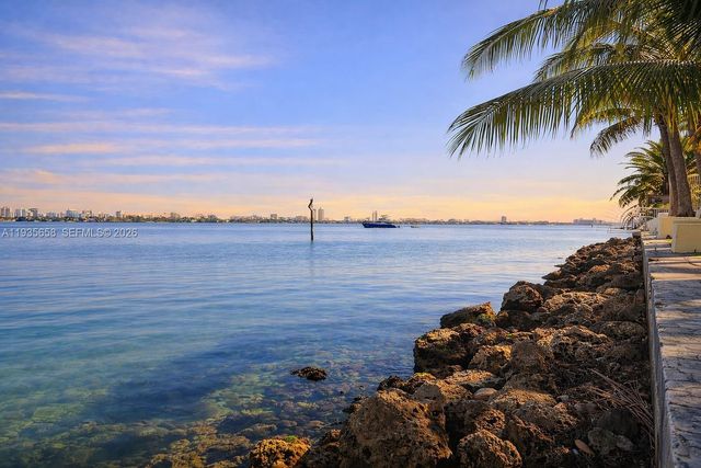 7601 E Treasure Dr 611, North Bay Village, FL 33141