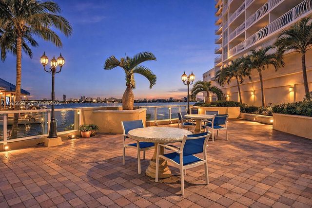 7601 E Treasure Dr 611, North Bay Village, FL 33141