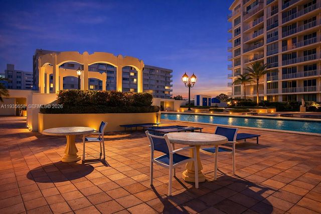 7601 E Treasure Dr 611, North Bay Village, FL 33141