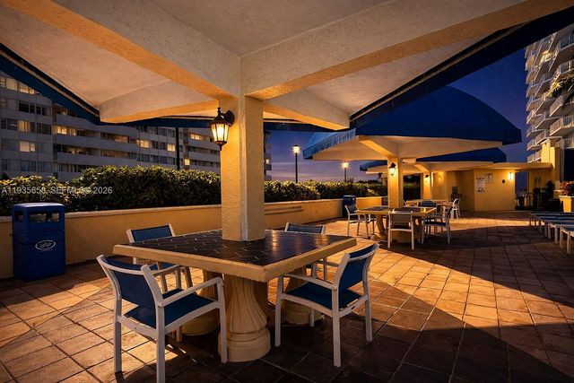 7601 E Treasure Dr 611, North Bay Village, FL 33141