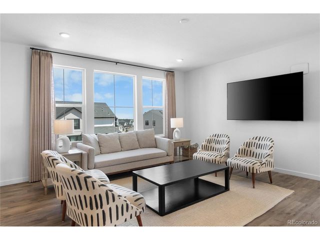 1147 E Hopkins Dr, Elizabeth, CO 80107