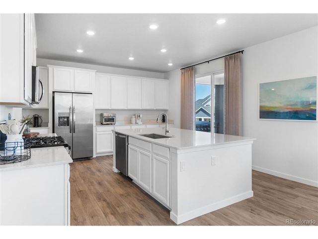 1147 E Hopkins Dr, Elizabeth, CO 80107