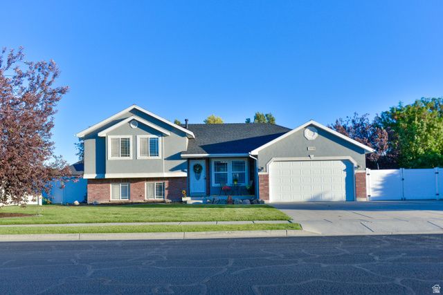 2955 W 3450 N, Farr West, UT 84404