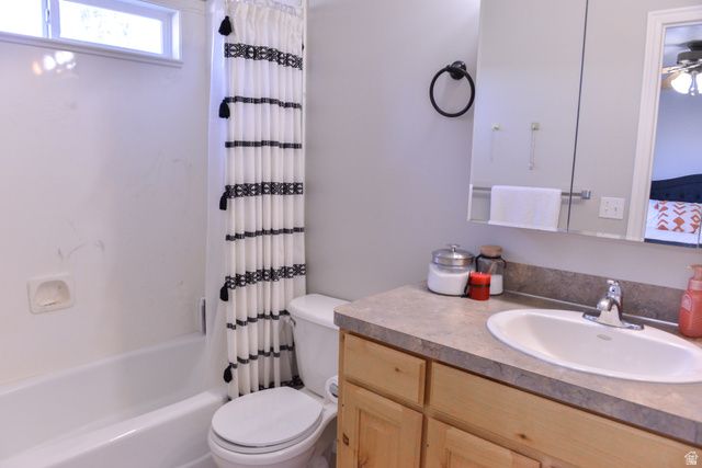 2955 W 3450 N, Farr West, UT 84404
