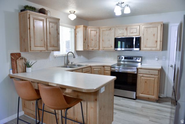 2955 W 3450 N, Farr West, UT 84404