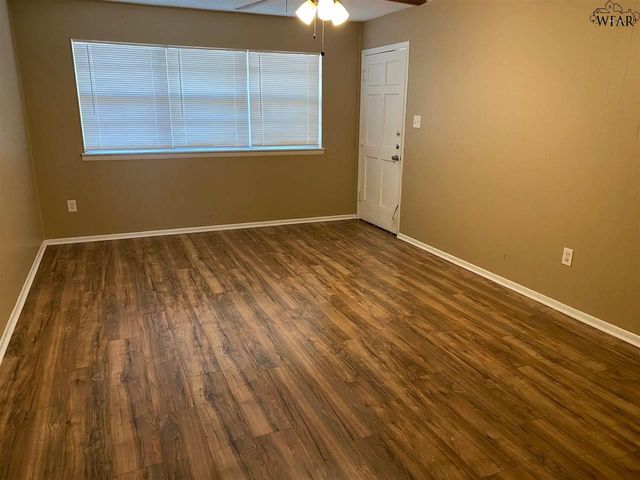 4005 BOREN AVENUE, Wichita Falls, TX 76308