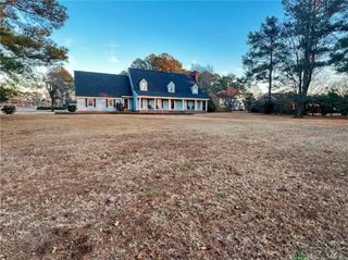 684 N Wilkinson Drive, St. Pauls, NC 28384