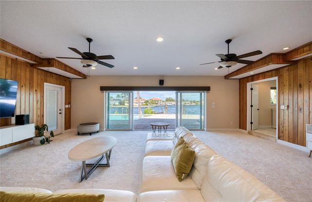 4222 MILLER DRIVE, St Pete Beach, FL 33706