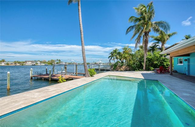 4222 MILLER DRIVE, St Pete Beach, FL 33706