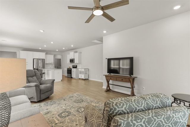 126 Holloway Hill, Pooler, GA 31322