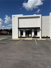 725 N Tower Road B, Alamo, TX 78516