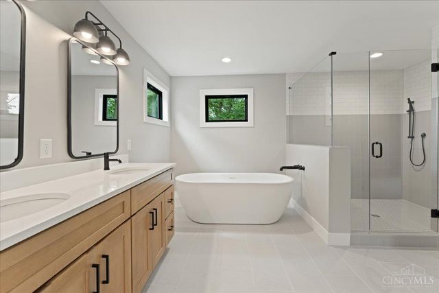 3259 Berwyn Place, Cincinnati, OH 45209