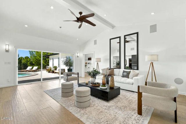 507 Venado Vista Drive, La Canada Flintridge, CA 91011