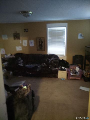 15 Ripley Place, Norwich, CT 06360