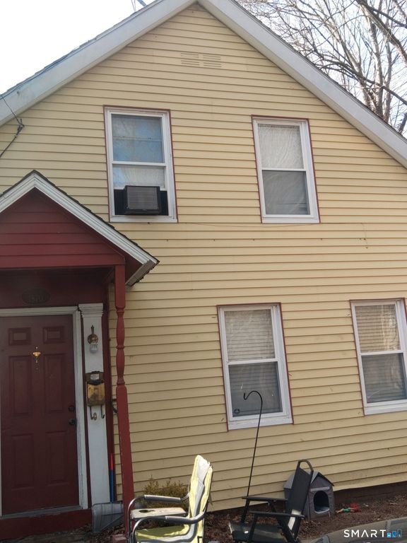 15 Ripley Place, Norwich, CT 06360