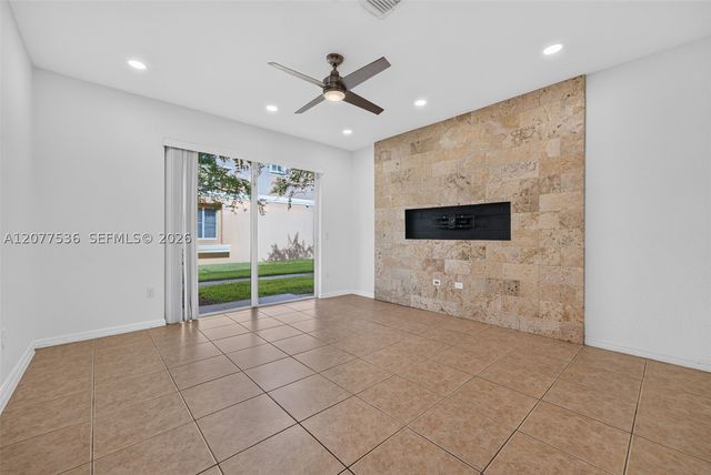 1820 SW 89th Ter, Miramar, FL 33025