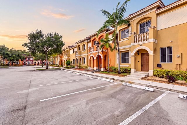 1820 SW 89th Ter, Miramar, FL 33025