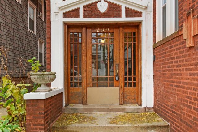 2109 W Eastwood Avenue 3F, Chicago, IL 60625