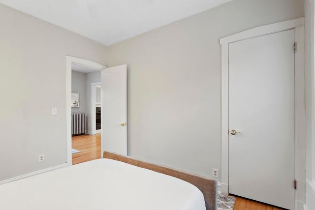 2109 W Eastwood Avenue 3F, Chicago, IL 60625