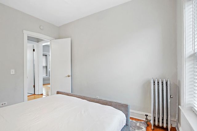 2109 W Eastwood Avenue 3F, Chicago, IL 60625