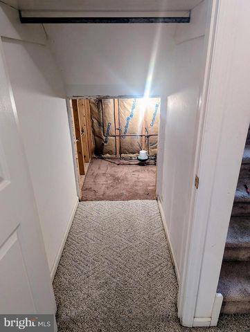 16 DOGWOOD DR, Wernersville, PA 19565
