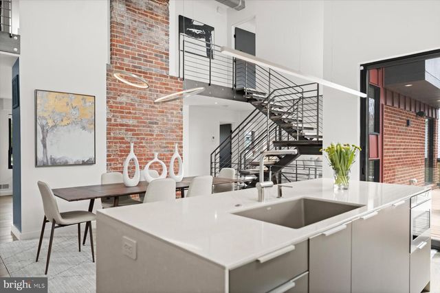 3004 N UNDERWOOD ST, Arlington, VA 22213