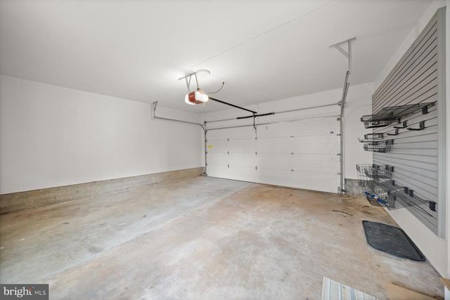 3004 N UNDERWOOD ST, Arlington, VA 22213