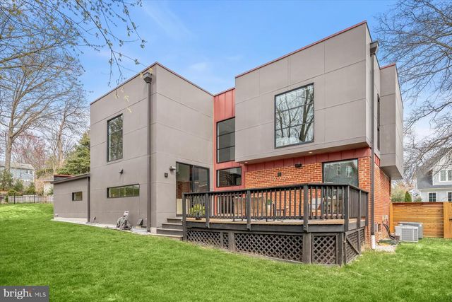 3004 N UNDERWOOD ST, Arlington, VA 22213