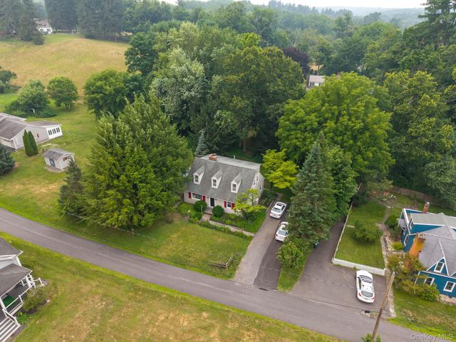 128 Rosa Lane, Hurley, NY 12443
