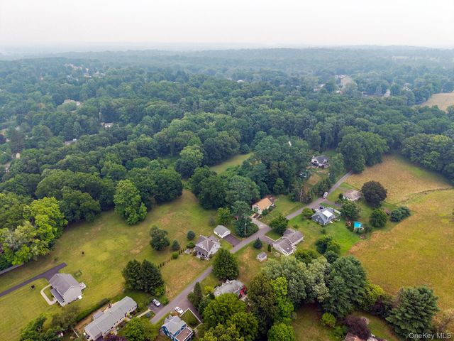 128 Rosa Lane, Hurley, NY 12443
