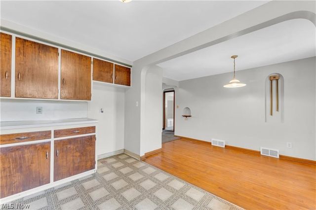 3819 W 137th Street, Cleveland, OH 44111
