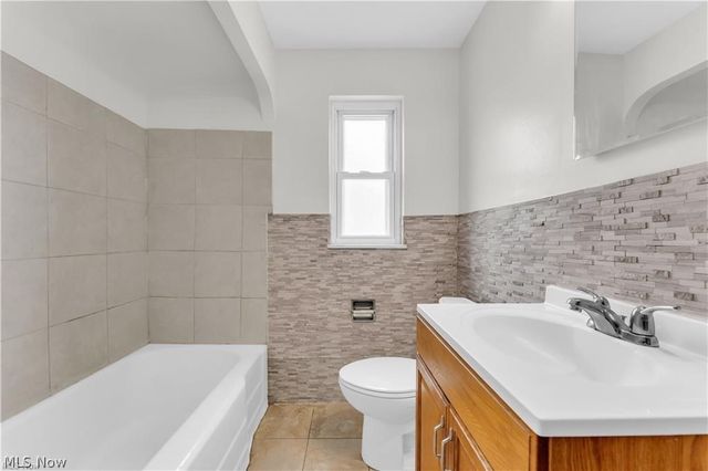 3819 W 137th Street, Cleveland, OH 44111
