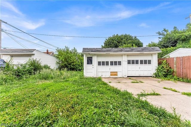 3819 W 137th Street, Cleveland, OH 44111