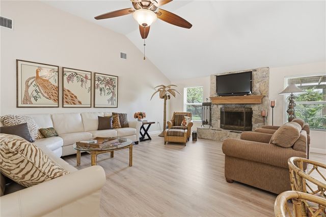 1663 Mooney, Ingleside, TX 78362