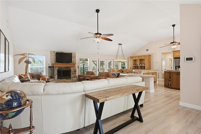 1663 Mooney, Ingleside, TX 78362