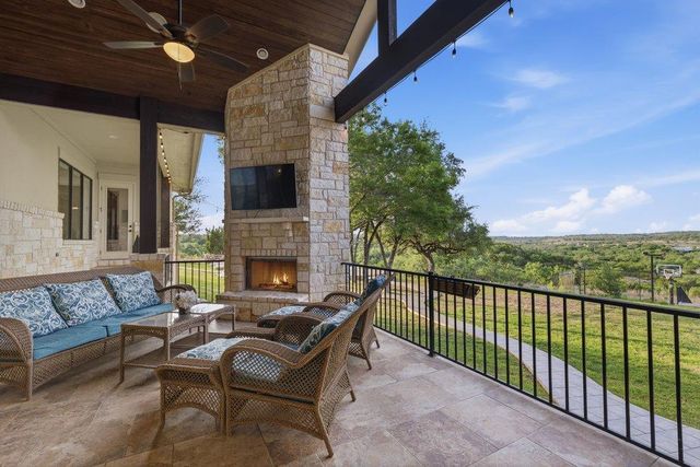 9805 Grand Summit BLVD, Dripping Springs, TX 78620