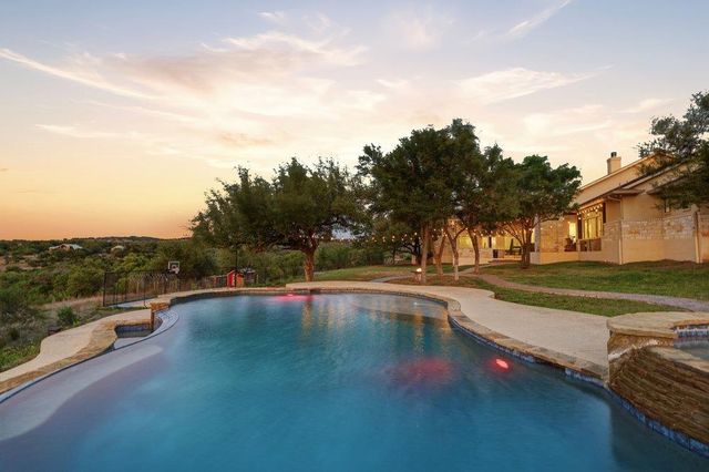 9805 Grand Summit BLVD, Dripping Springs, TX 78620