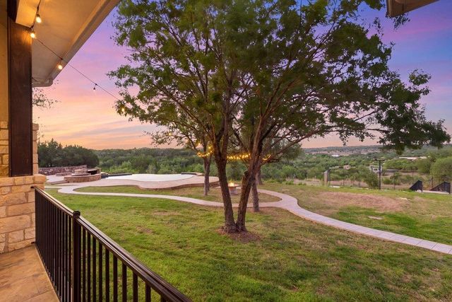 9805 Grand Summit BLVD, Dripping Springs, TX 78620