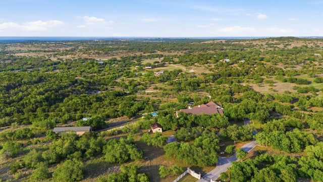 9805 Grand Summit BLVD, Dripping Springs, TX 78620