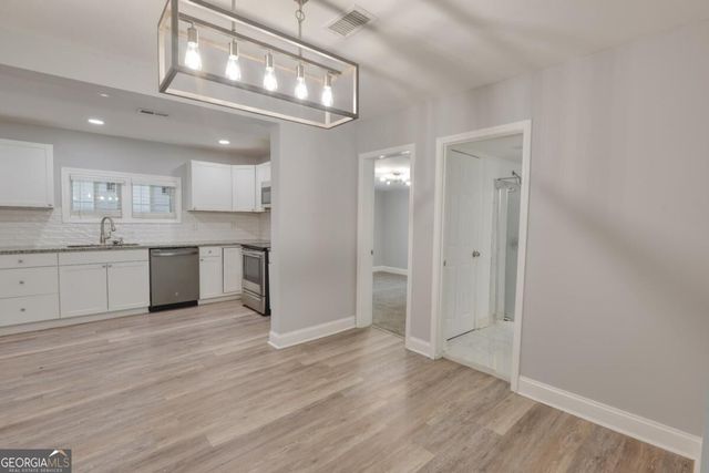 74 Rountree Road, Riverdale, GA 30274