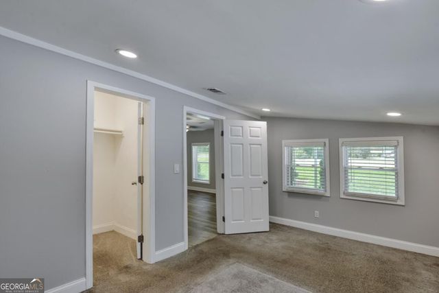 74 Rountree Road, Riverdale, GA 30274