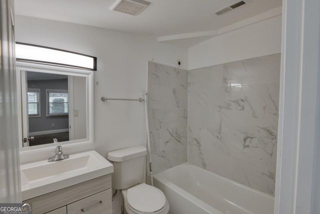 74 Rountree Road, Riverdale, GA 30274