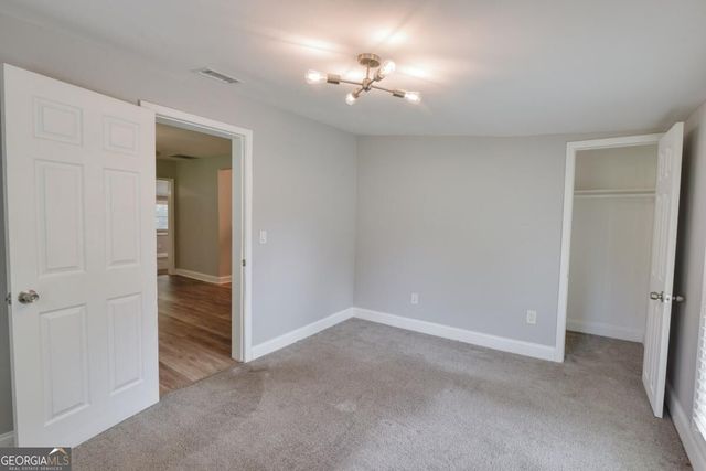 74 Rountree Road, Riverdale, GA 30274