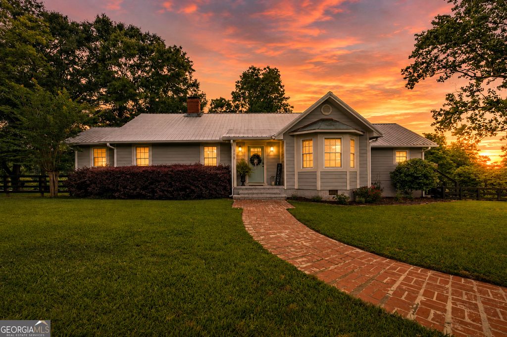 308 Gordon Road, Newnan, GA 30263