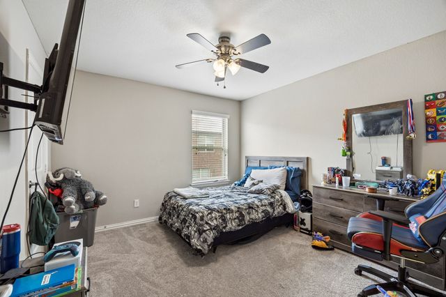 404 Dublin Street, Lewisville, TX 75067