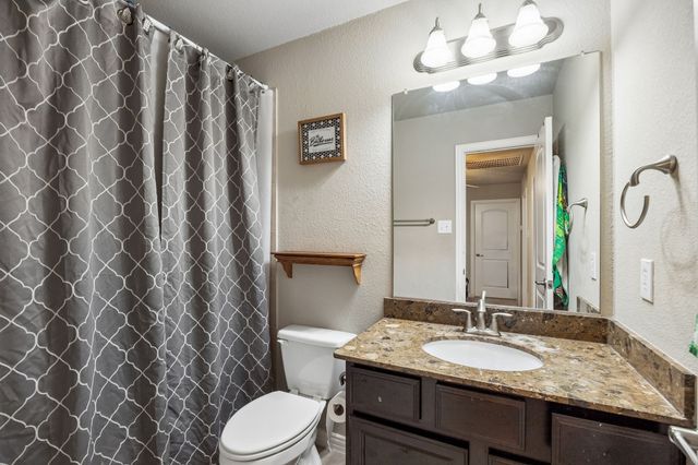 404 Dublin Street, Lewisville, TX 75067