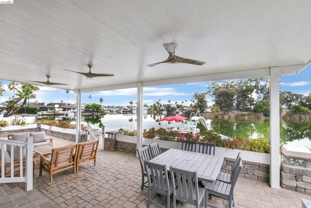 1432 Willow Lake Rd, Discovery Bay, CA 94505